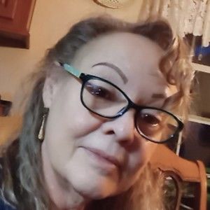 Meet your Posher, Cheryl